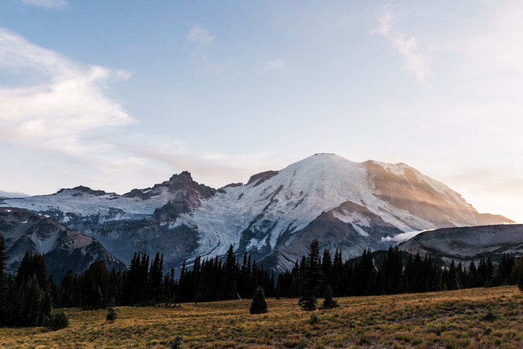Mount Rainier a stunning location for washington elopement